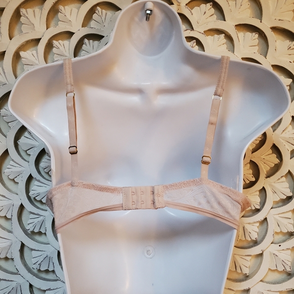 Jessica Simpson Light Padding Underwire Bra 32D - Picture 4 of 11